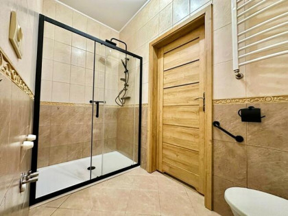 Inwestycyjna kawalerka blisko metra