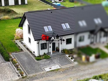 Dom Jaworzyna Śląska, Jaworzyna Śląska