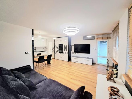 Okolice ul. Orłowicza 2PIWNICE / KLIMA / LUX