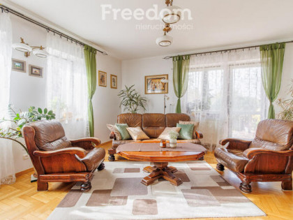 Dom z ogrodem i tarasem na osiedlu Nauczycielskim!