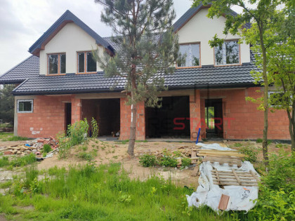 Dom Zalesie gm. Żabia Wola,