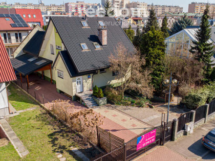 Dom w sercu Woli – 2 min do metra