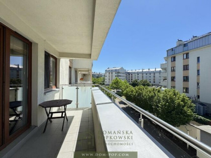 Uznamska | Mieszkanie przy cichej ulicy