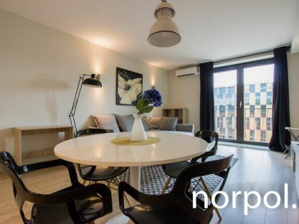 2 pokoje Angel City, klimatyzacja, balkon, wyposażone For rent