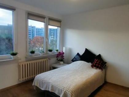 Sprzedam kawalerkę Warszawa super punkt