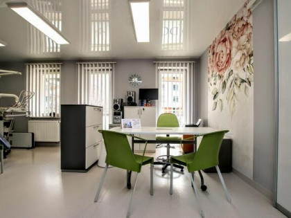 lokal do współdzielenia / idealny dla stomatologa