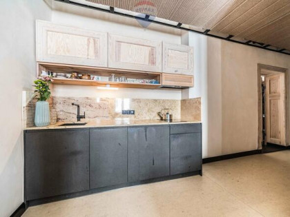 Przestronne mieszkanie biuro kamienica Łazarz