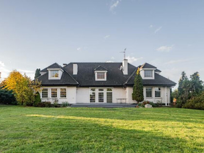 Dom Tyniec Mały gm. Kobierzyce, Spokojna