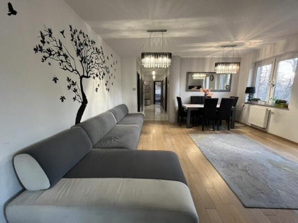 sprzedam ładny apartament na Ćwiklińskiej 3 Rzeszów-Zalesie