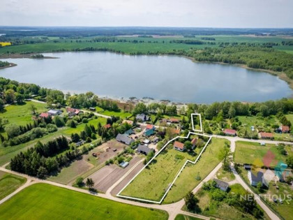 Ławki, siedlisko z linią brzegową, własny sad