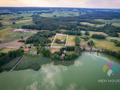 Mazury, widok na jezioro, 6 km do Mikołajek, 1,3ha