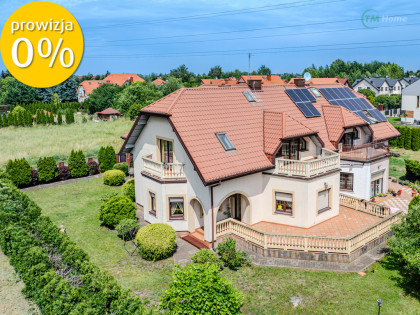 Białołęka, dom przy ulicy Porzeczkowej.