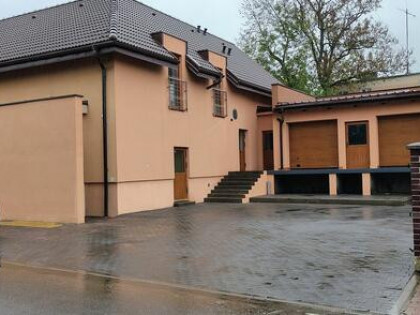 Lokal Handlowo-Usługowy 650 m2+Dom+Dwie działki obok siebie
