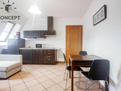 Przestronne 3-pok | Balkon | Rynek