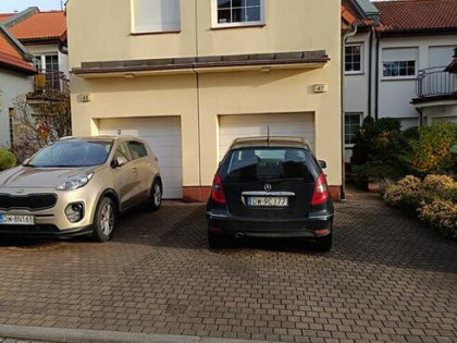 Sprzedam dom szeregowy