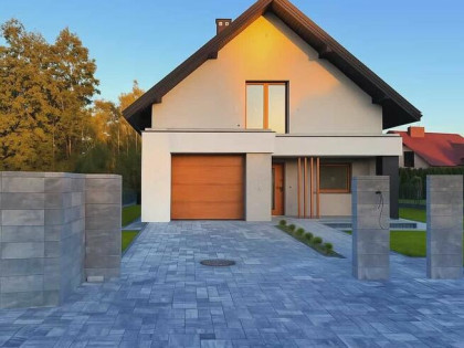 NOWOCZESNY DOM RODZINNY „DOM POD HIKORĄ 2”