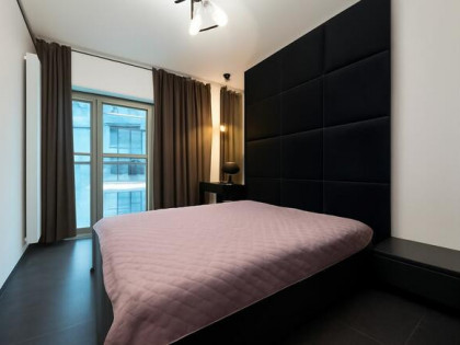 Zamieszkaj w nowoczesnym mieszkaniu w prestiżowej okolicy.