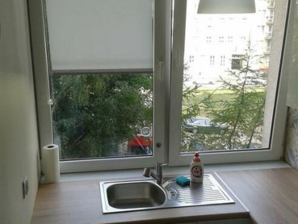 Pomorzany 2 pokoje kuchnia lazienka. umeblowanie nowe. Wiezo