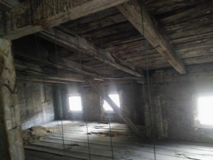 sprzedam poddasze do adaptacji