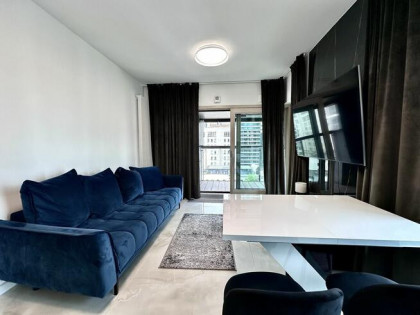 Nowoczesne 3-pokojowe mieszkanie z widokiem na centrum.