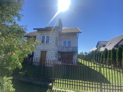 Dom rodzinny z ogrodem