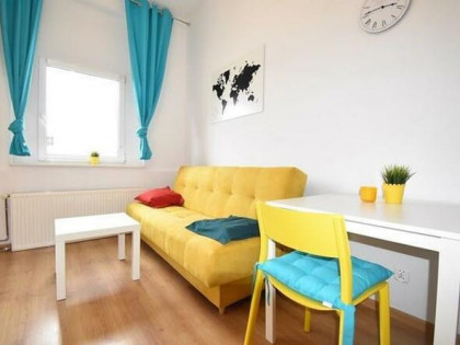 Jasna 11-13/Okole, kawalerka z miejscem postojowym