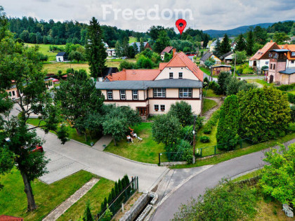 `Pensjonat i restauracja w górach!