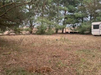 Sprzedam działkę nad jeziorem