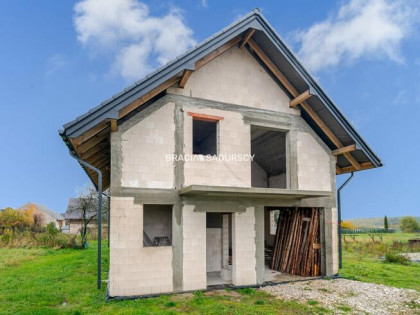 Dom Bębło gm. Wielka Wieś, Lasek