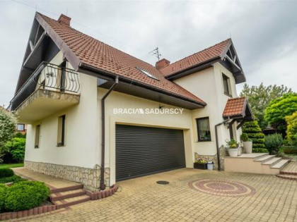 Dom Bibice gm. Zielonki, Kwiaty Polne