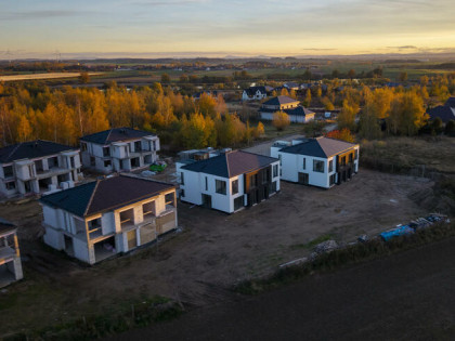 Dom Legnica, Legnicka