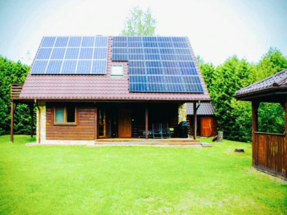 Nowoczesny całoroczny dom w sercu Mazur – Pilchy, j Roś