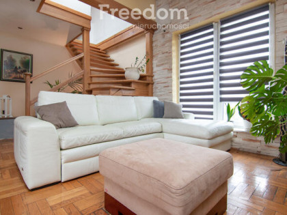 Dom Łowiecka Chełm Instalacja PV  2 garaże kominek