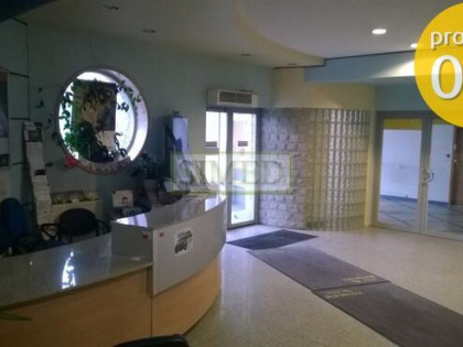 Obiekt biurowy  , ochrona , parking , Żoliborz