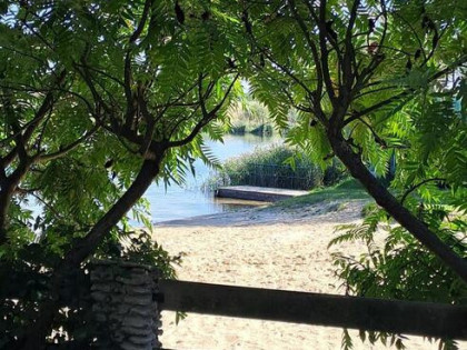 Nieruchomość pod hotelarstwo lub cel prywatny.