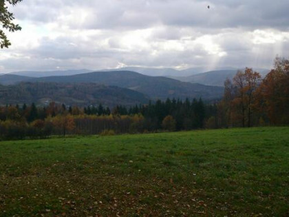 Sprzedam pięknie położoną działkę rekreacyjno budowlaną