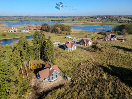 Dom Unieszewo gm. Gietrzwałd, Nad Rozlewiskiem