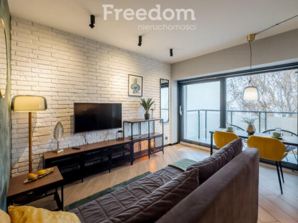 Mieszkanie inwestycyjne z widokiem na jezioro