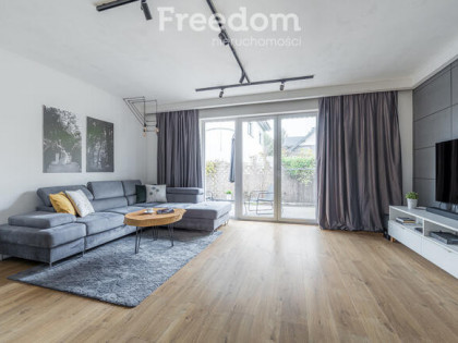 Nowoczesny lokal mieszkalny w budynku dwulokalowym