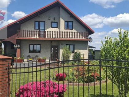 Dom jednorodzinny wyposażony gotowy do zamieszkania