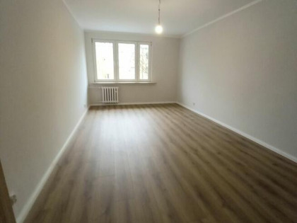 2-niezależne pokoje+kuch., po rem. /blisko tramwaj