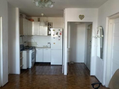 Wynajmę mieszkanie 50m2, 3 pokoje- 2500 zł, koło Sky Towera