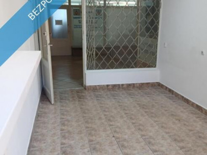Lokal usługowy handlowy 13,5m2 Rzemieślnik
