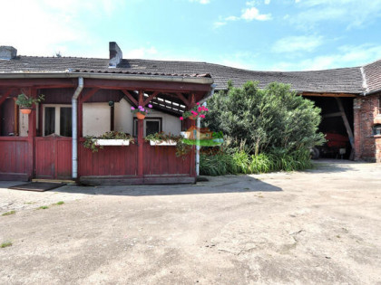 Dom Naratów gm. Niechlów,