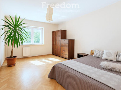 Ciche mieszkanie na wynajem przy Placu Bankowym