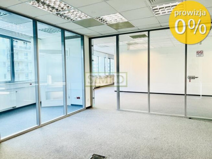 Przy stacji metra, biuro na call center , 24h