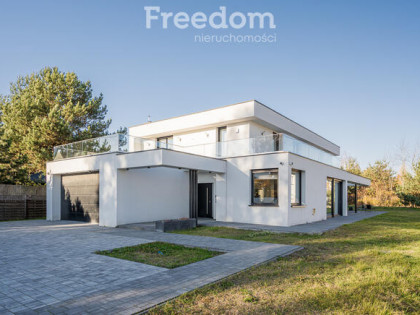 Nowoczesny dom w Łazach k. Magdalenki