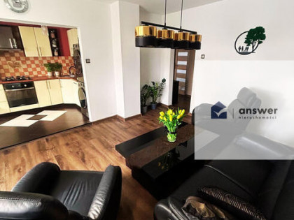 OSIEK - MIESZKANIE Z 2 GARAŻAMI I OGRÓDKAMI!