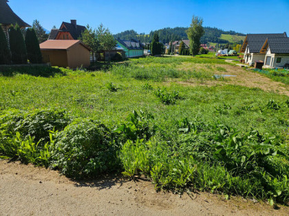 Trzy działki budowlane w Niedzicy.