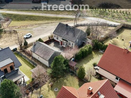 Dom do remontu, doskonała lokalizacji-działka 13 a